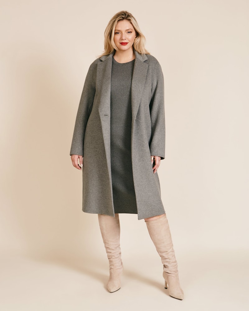 Front of a model wearing a size XXL Classic Coat in HEATHER GREY by Vince. | dia_product_style_image_id:230310